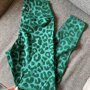 Balance Athletica Lux panther leggings